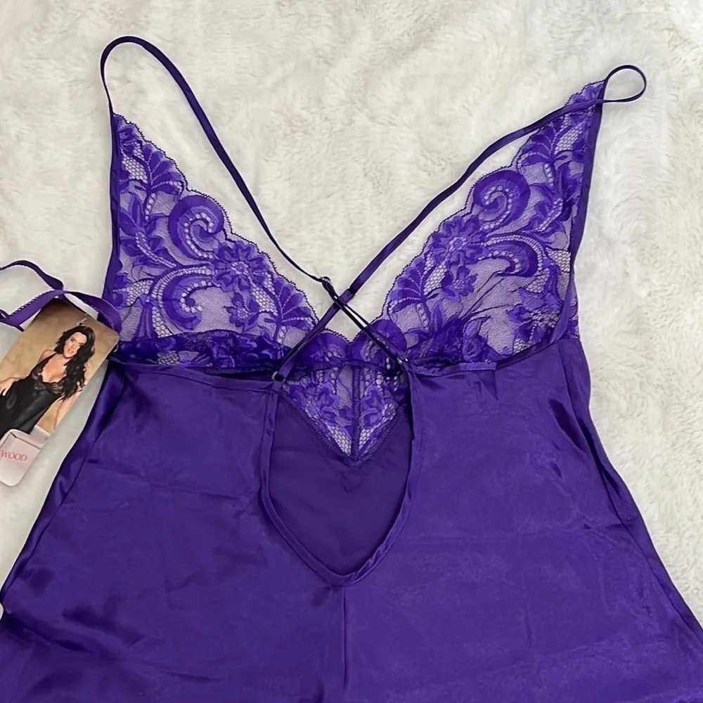 Shirley of Hollywood purple lace nightie/ chemise 2 piece NWT adjustable strap